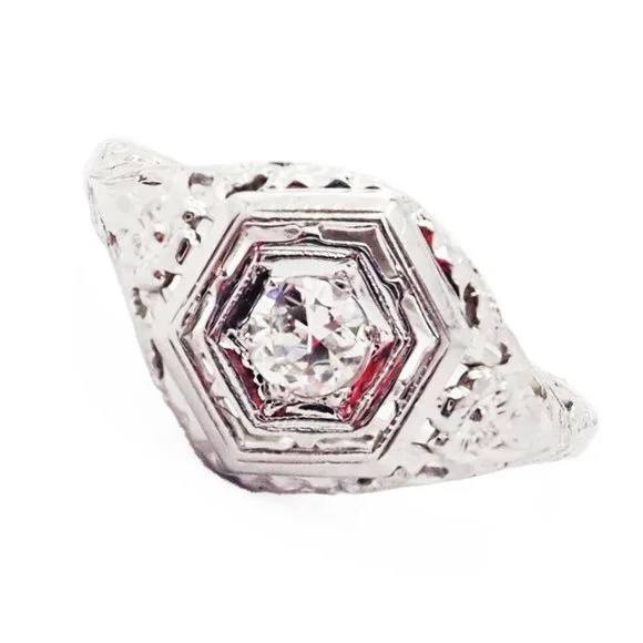 Vintage Estate Platinum Diamond Art Deco Filigree Ring - Picture 1 of 3